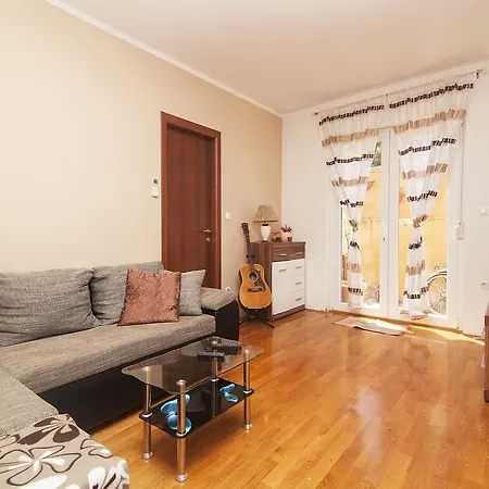 Apartment Felix *