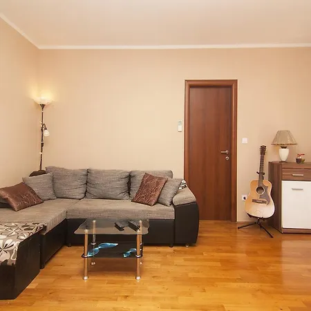 Felix Apartment *