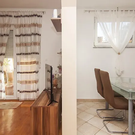 Felix Apartment *
